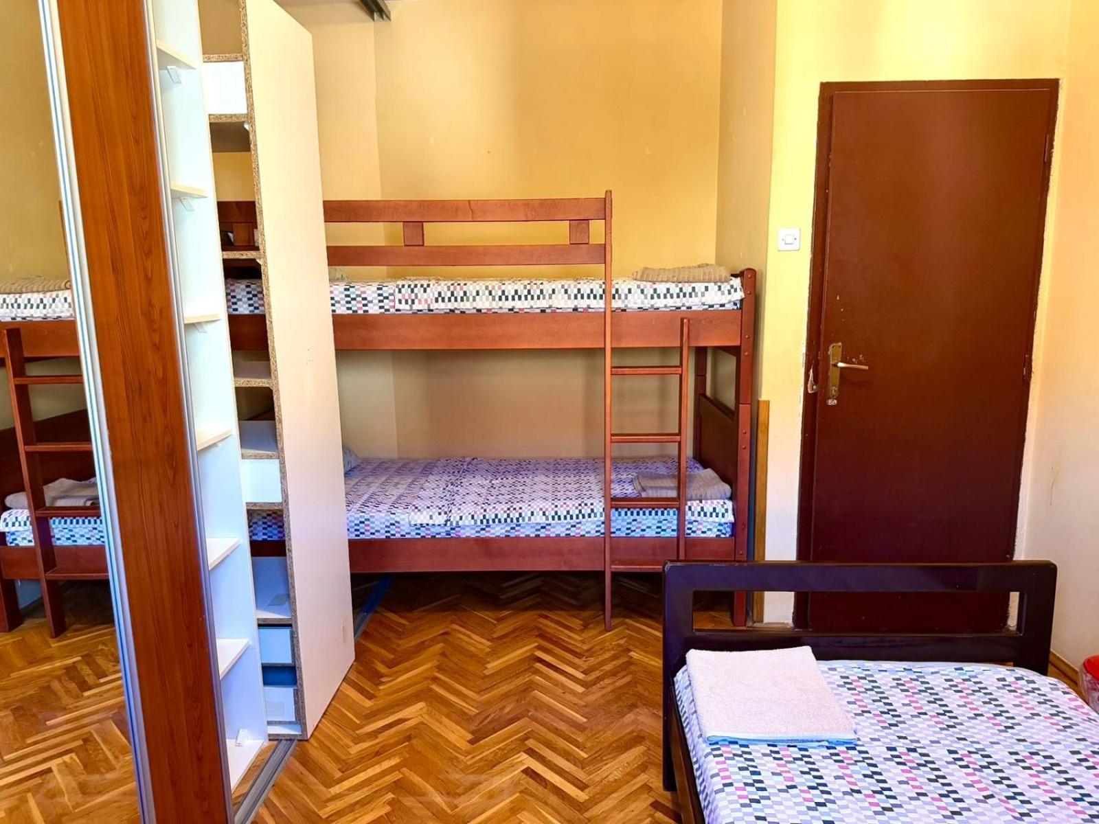 Kotorhostelito Zewnętrze zdjęcie